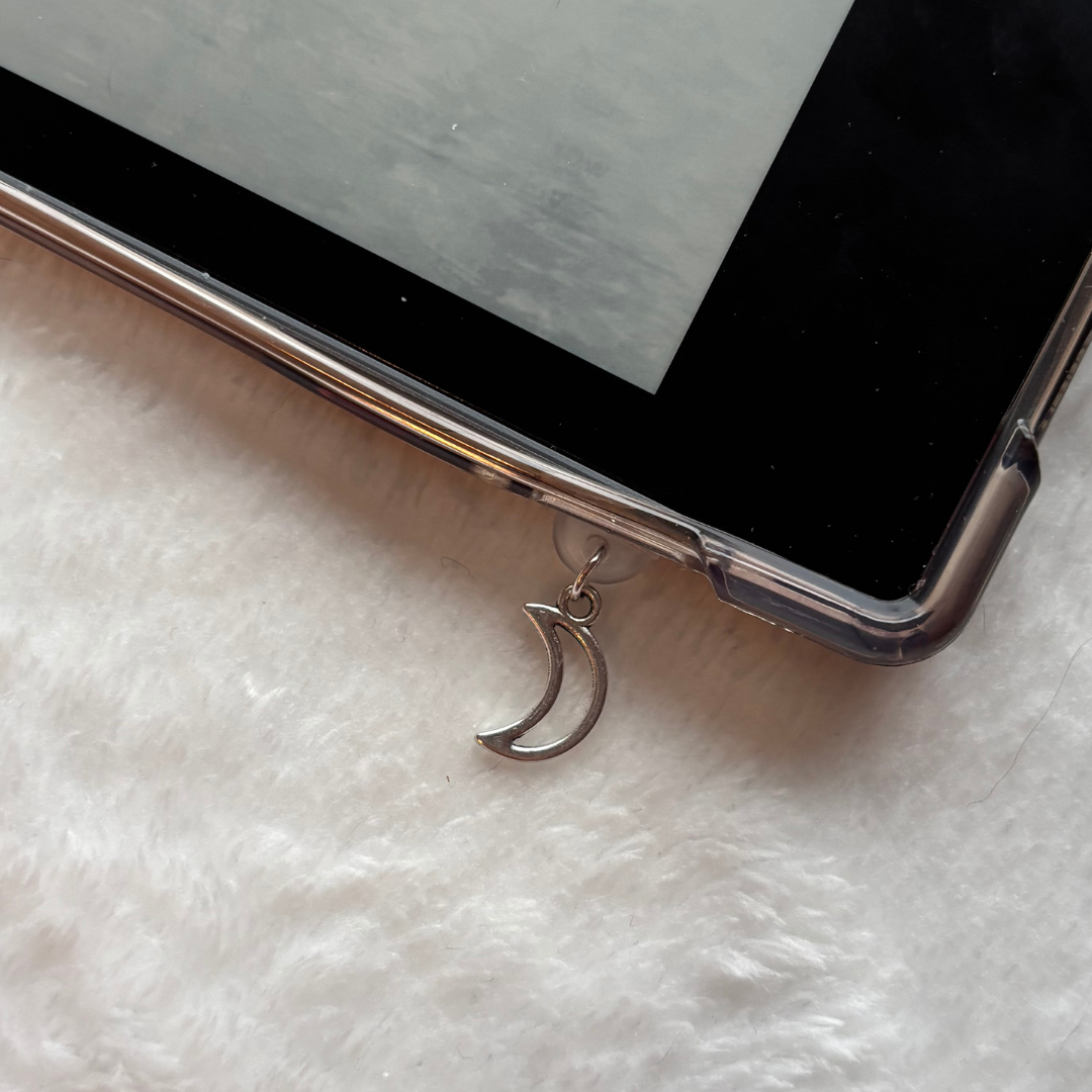 Moon kindle charm