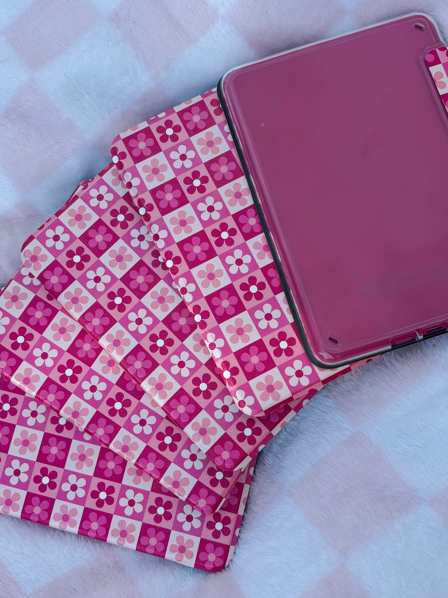 Pink Daisy Kindle Case