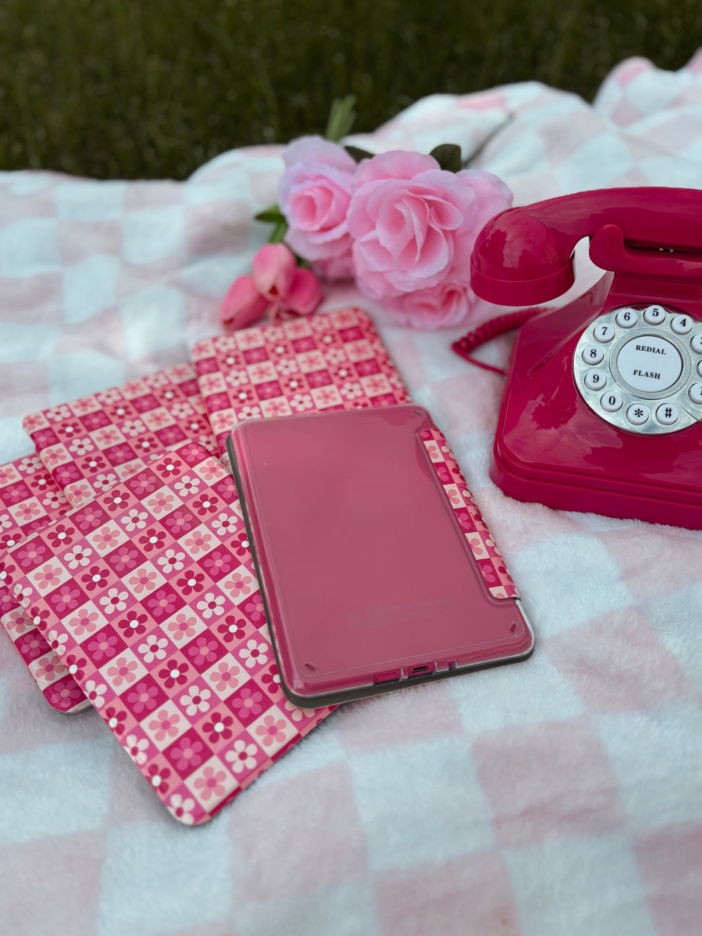 Pink Daisy Kindle Case