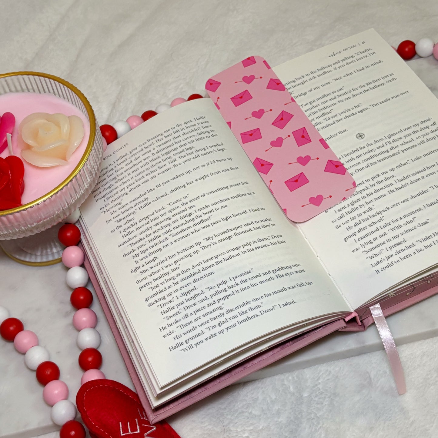 Valentine's Day Mail Bookmark